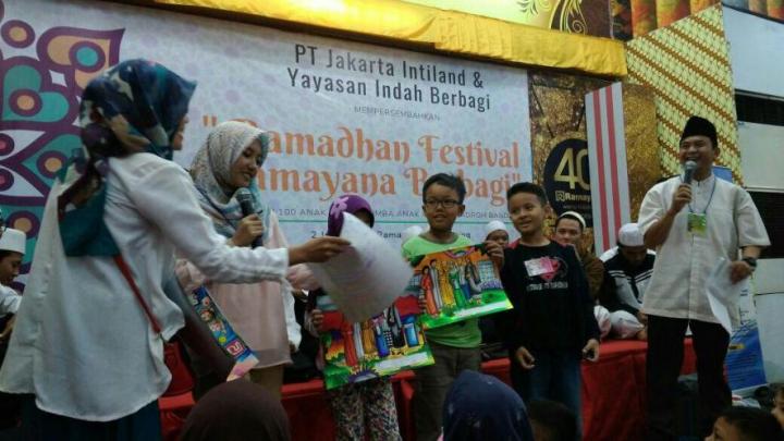 Yayasan Indah Berbagi (YIB) Mewujudkan Pemberdayaan Masyarakat dan Program Sosial